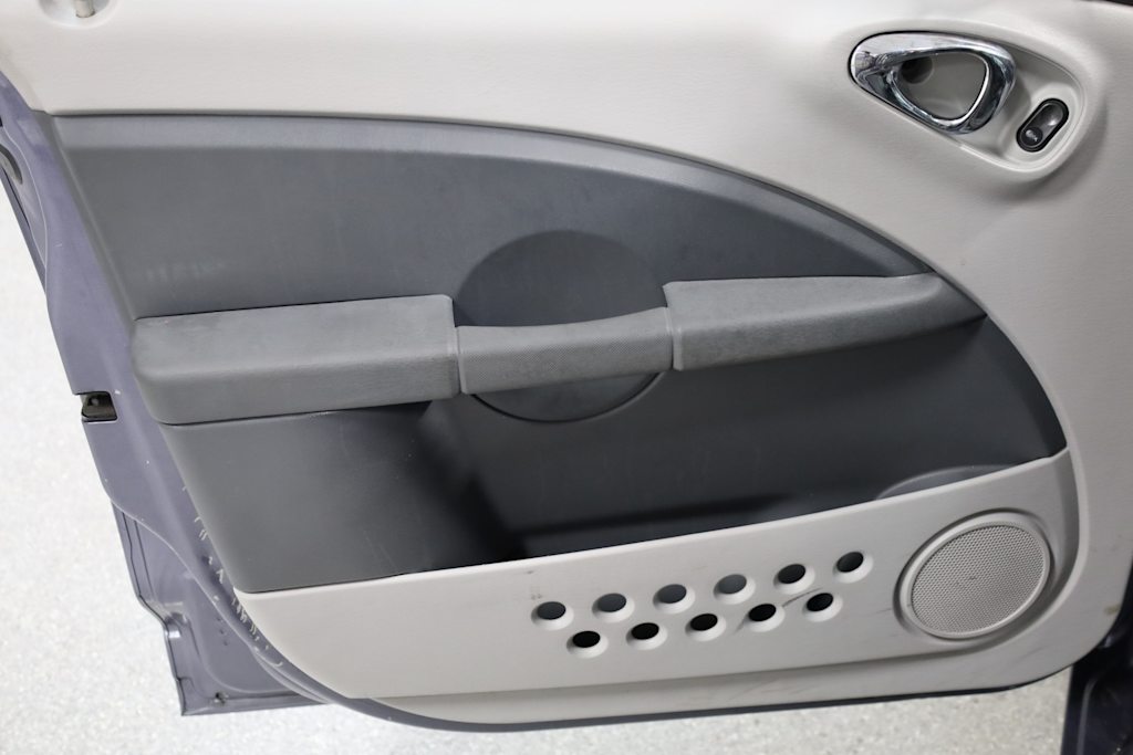 2007 Chrysler PT Cruiser Base 25