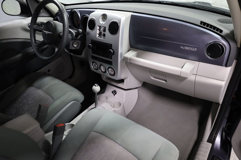 2007 Chrysler PT Cruiser Base 10