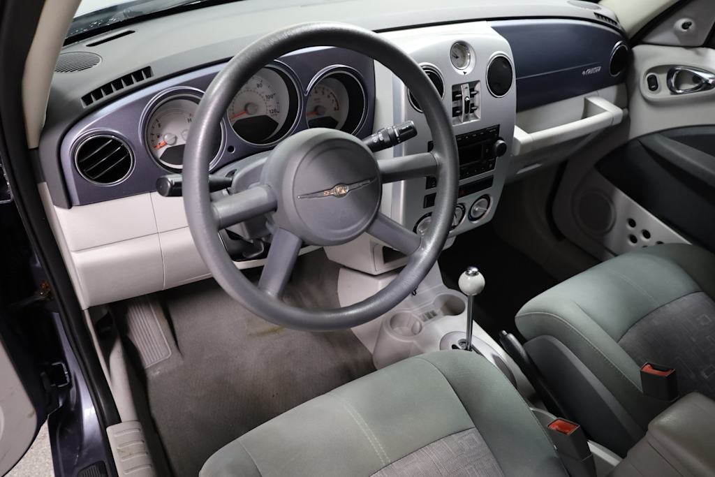 2007 Chrysler PT Cruiser Base 2