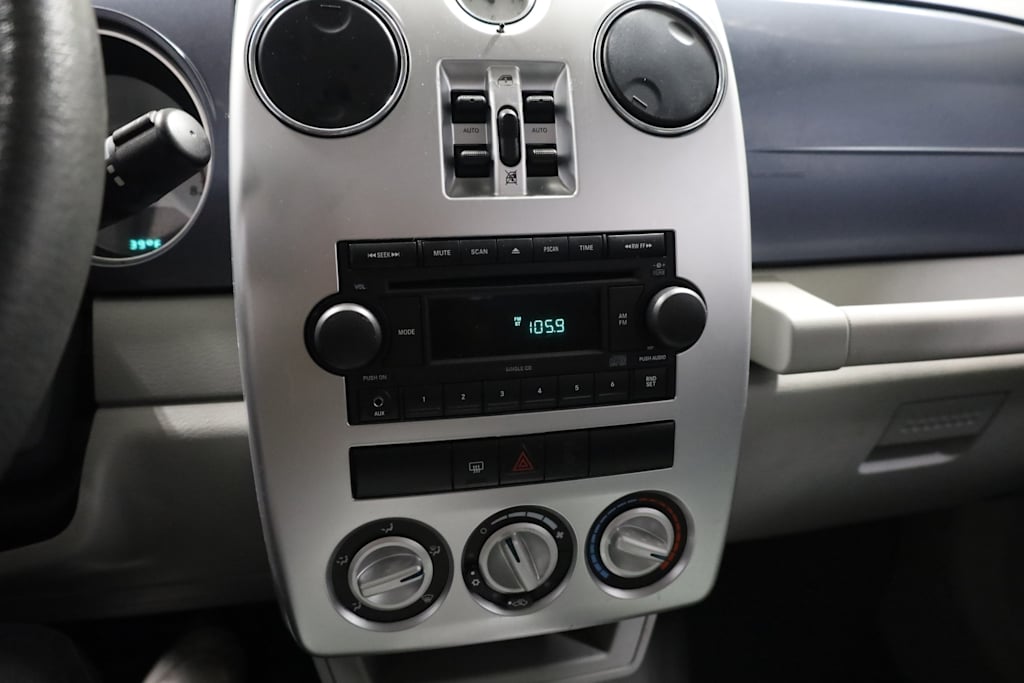2007 Chrysler PT Cruiser Base 29