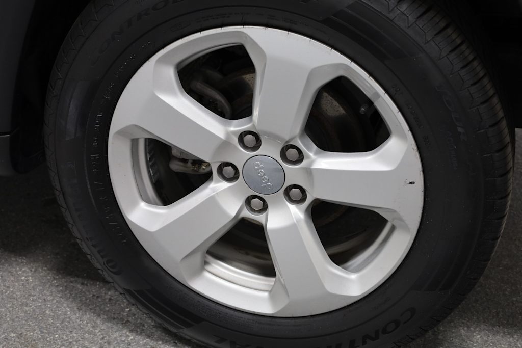 Thumbnail: 2019 Jeep Compass - 37