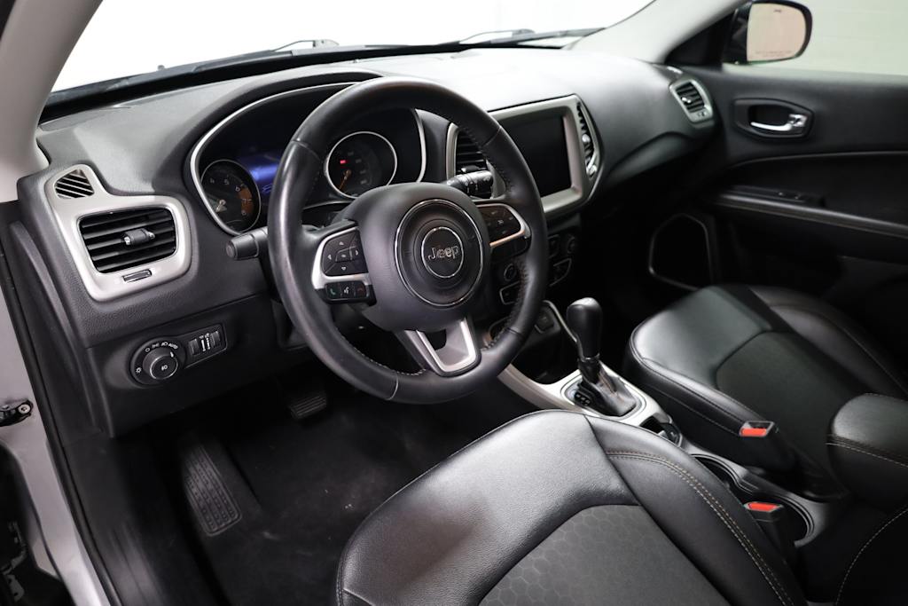 Thumbnail: 2019 Jeep Compass - 2