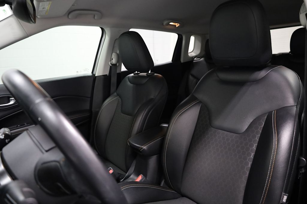 Thumbnail: 2019 Jeep Compass - 11