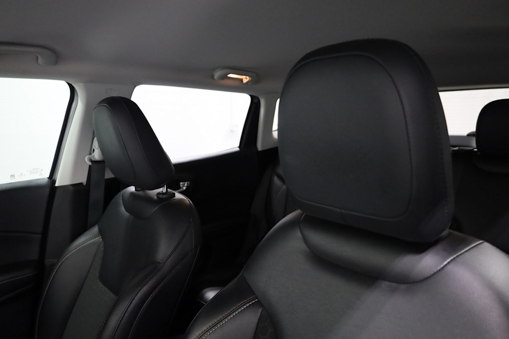 Thumbnail: 2019 Jeep Compass - 12