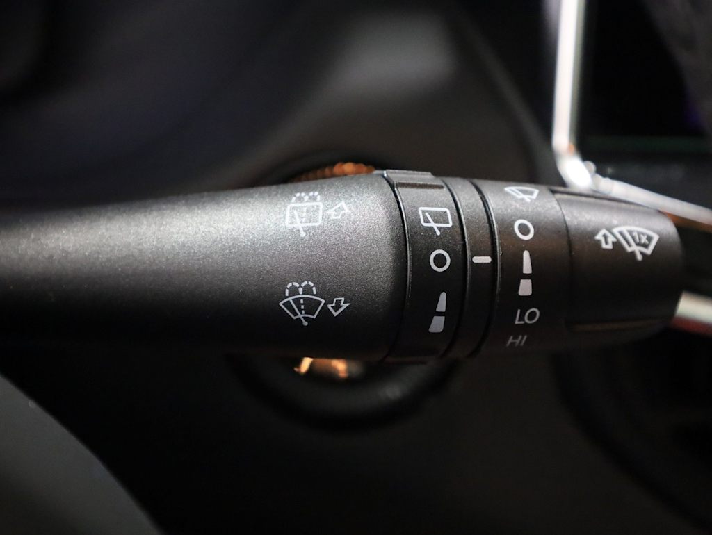 Thumbnail: 2023 Jeep Compass - 32