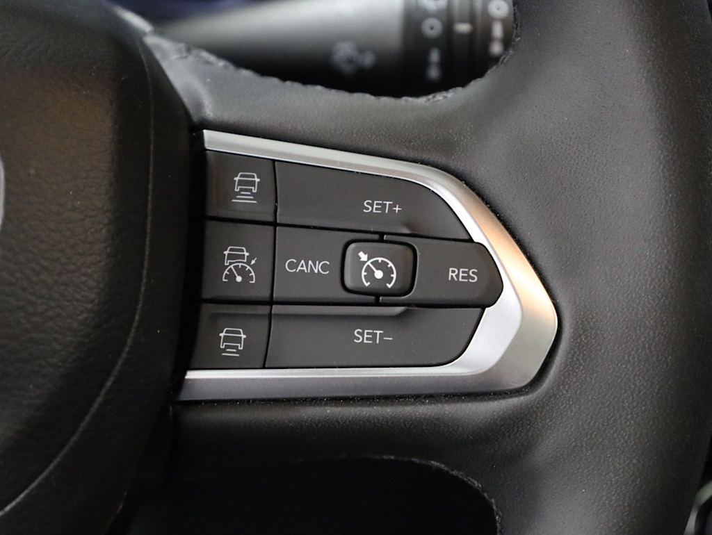 Thumbnail: 2023 Jeep Compass - 31