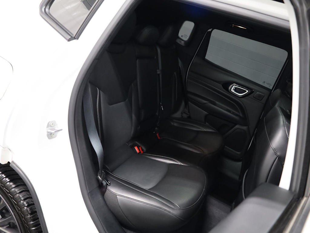 Thumbnail: 2023 Jeep Compass - 38