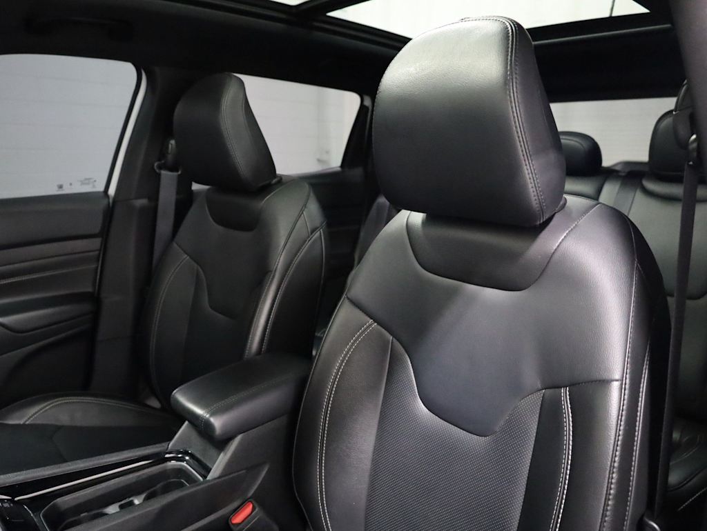 Thumbnail: 2023 Jeep Compass - 12