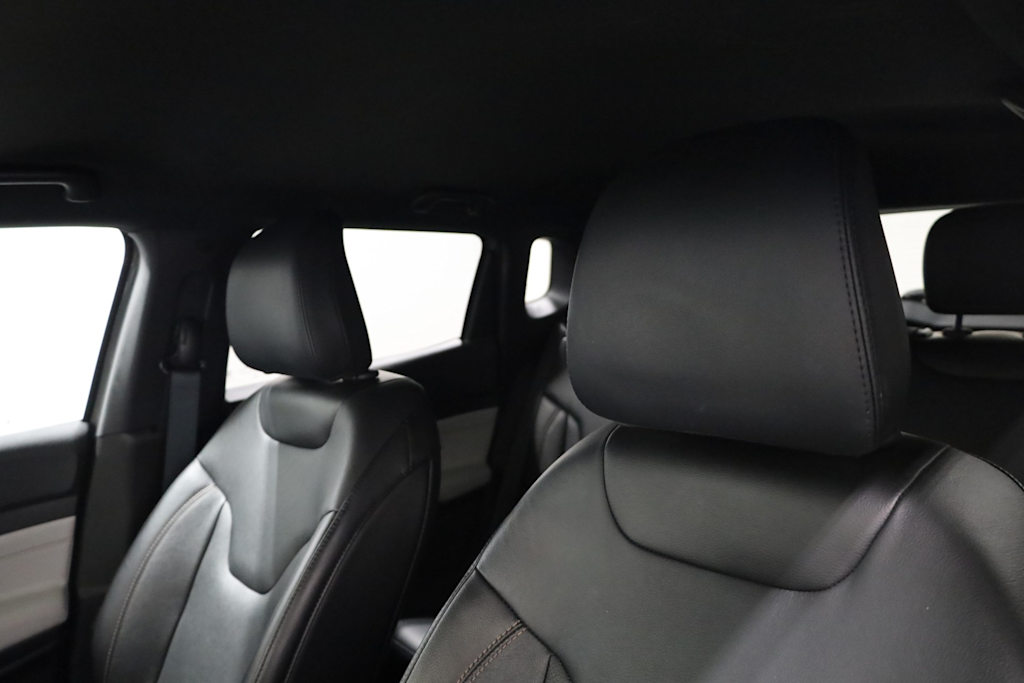 Thumbnail: 2023 Jeep Compass - 11