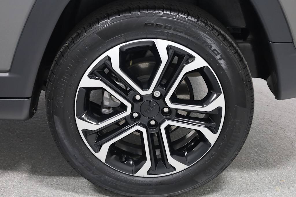 Thumbnail: 2023 Jeep Compass - 37