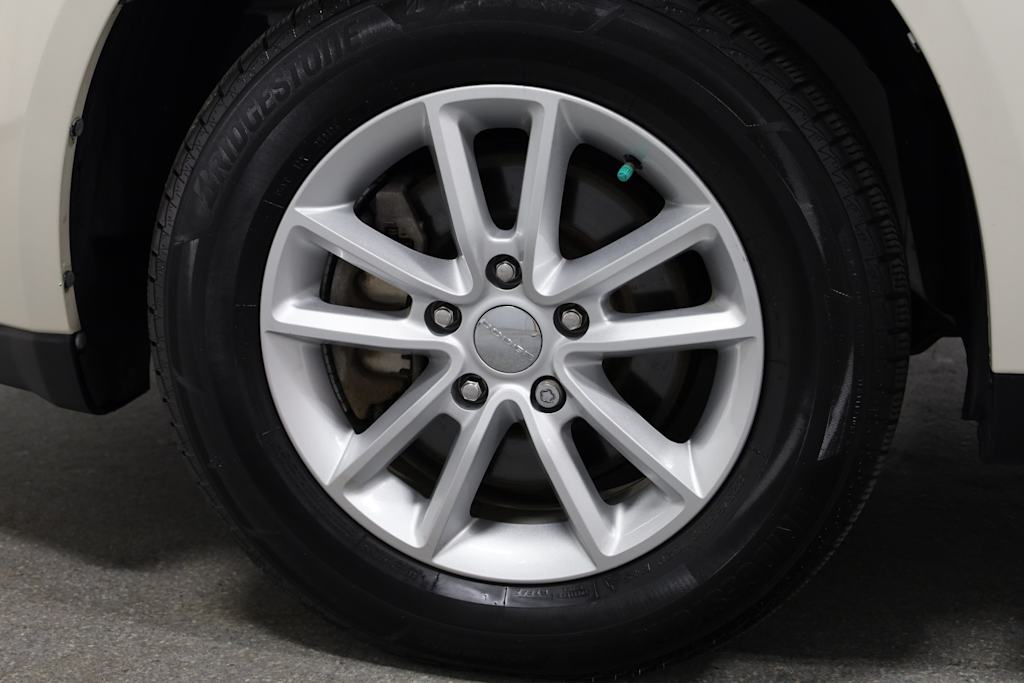 2014 Dodge Journey SXT 38