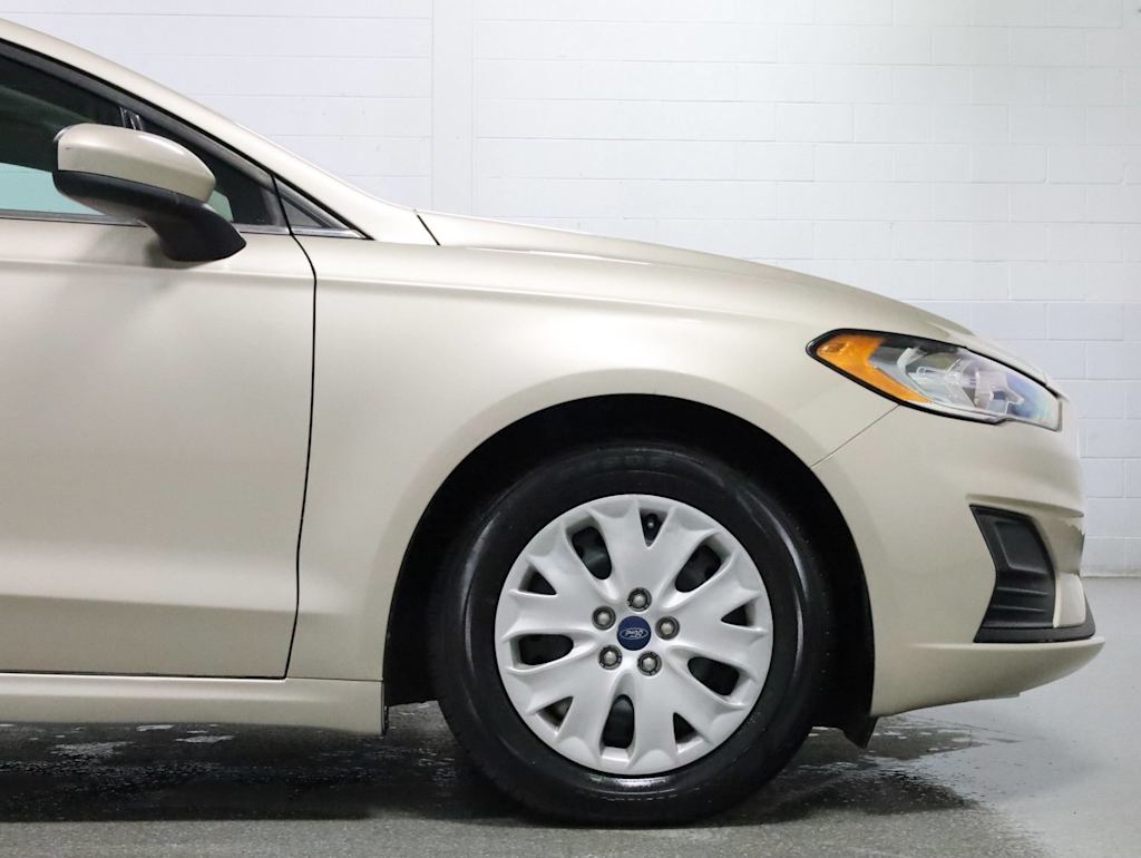 Thumbnail: 2019 Ford Fusion - 7