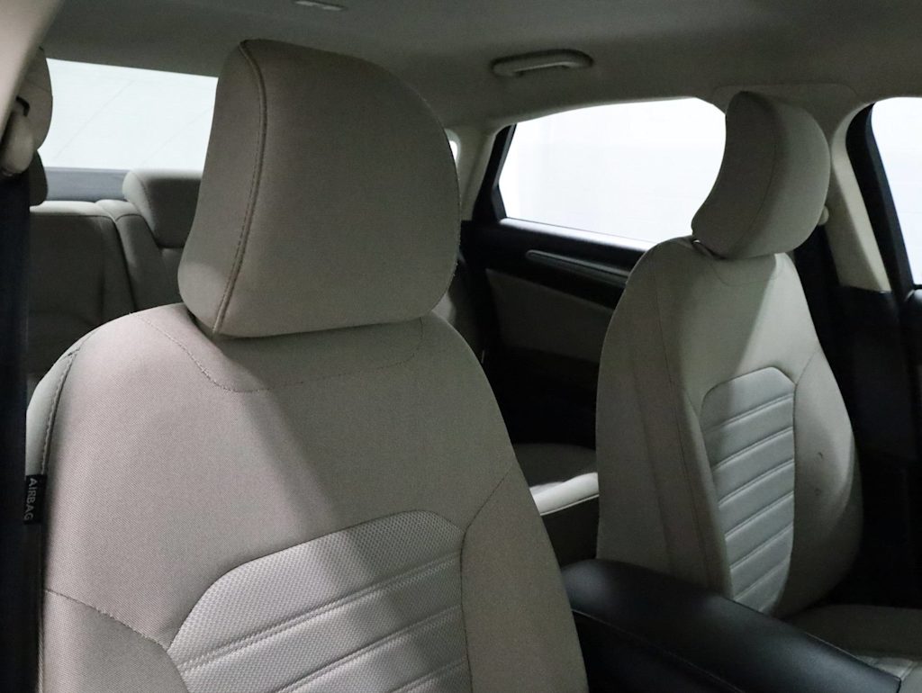 Thumbnail: 2019 Ford Fusion - 30