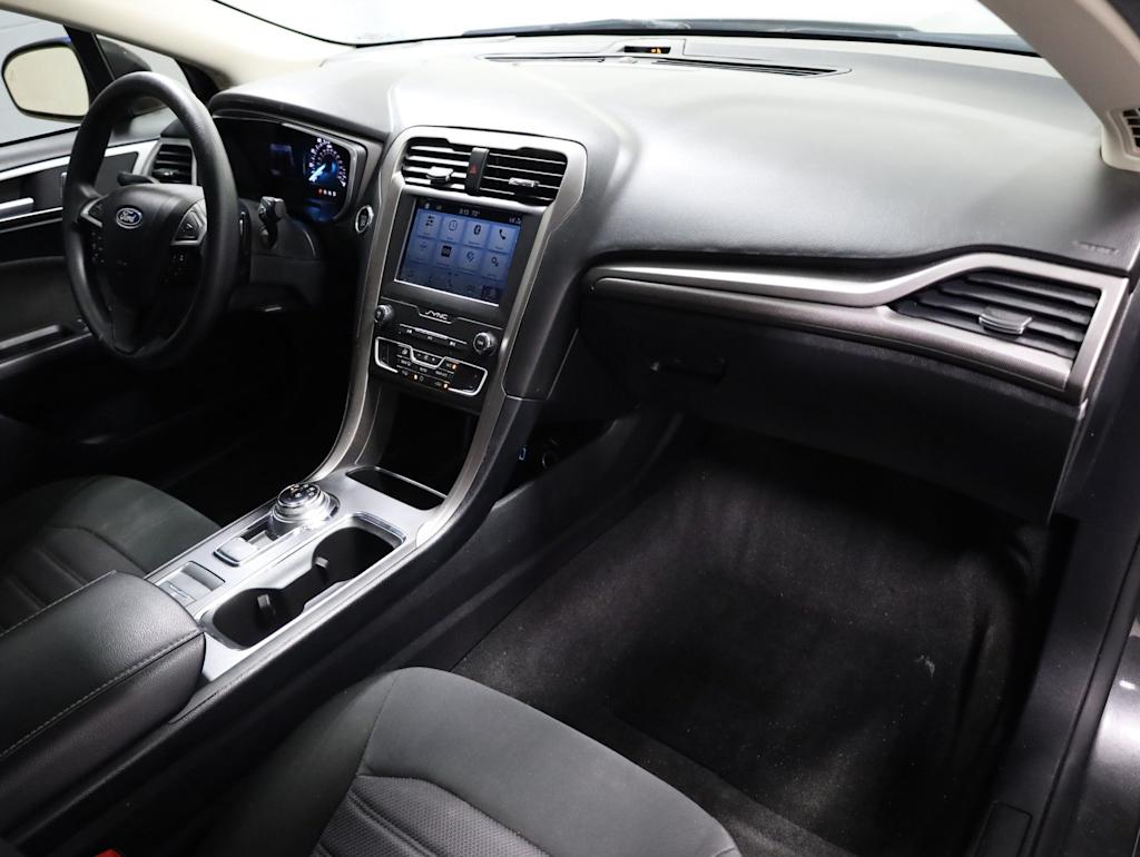 Thumbnail: 2019 Ford Fusion - 10