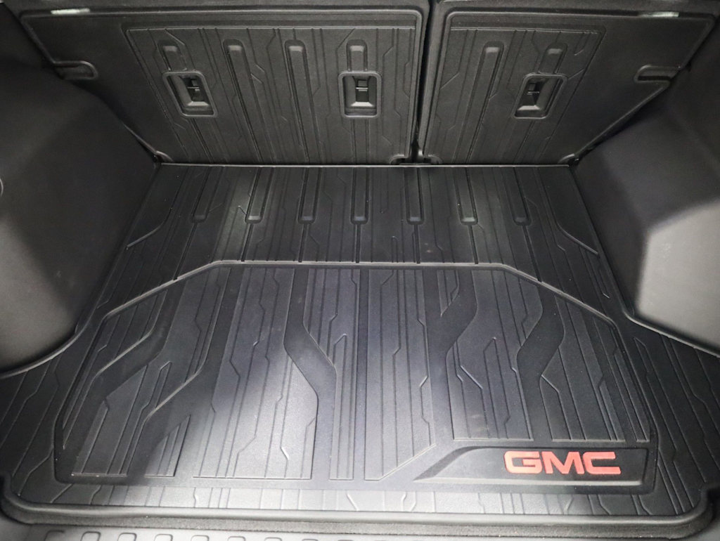 Thumbnail: 2023 GMC Terrain - 18