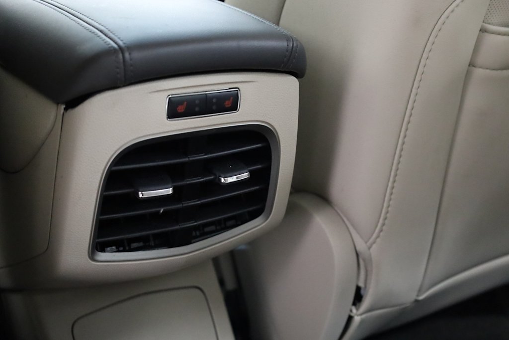 Thumbnail: 2020 Lincoln MKZ - 39