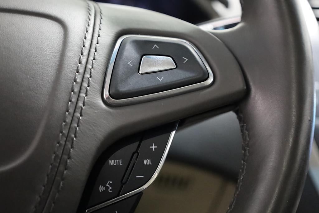 Thumbnail: 2020 Lincoln MKZ - 31