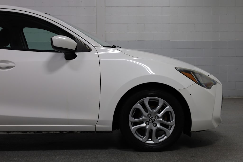 Thumbnail: 2016 Scion iA - 8
