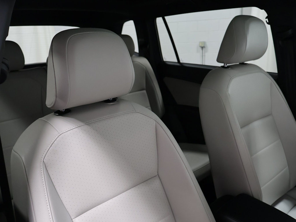Thumbnail: 2019 Volkswagen Tiguan - 27