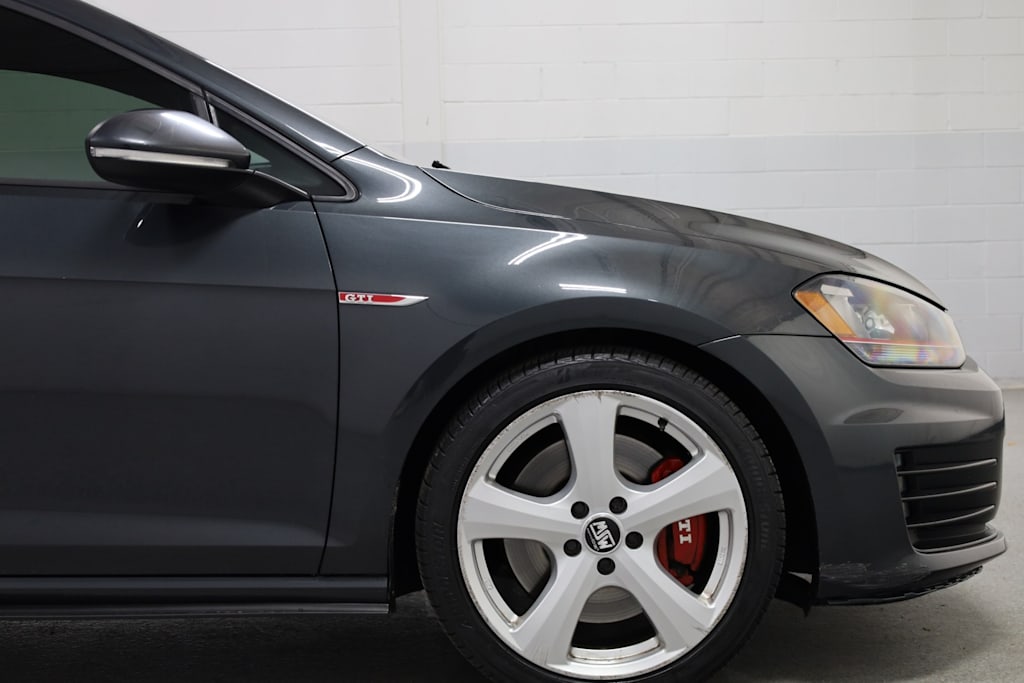 2017 Volkswagen Golf GTI SE 8