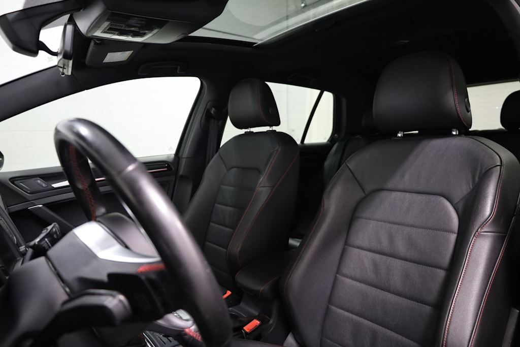 2017 Volkswagen Golf GTI SE 11