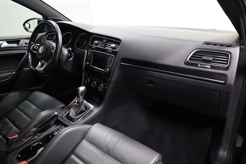 2017 Volkswagen Golf GTI SE 10