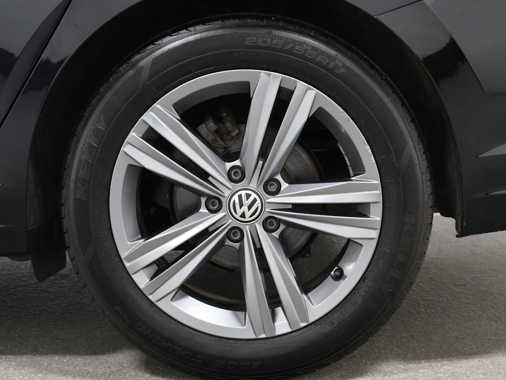 Thumbnail: 2020 Volkswagen Jetta - 39
