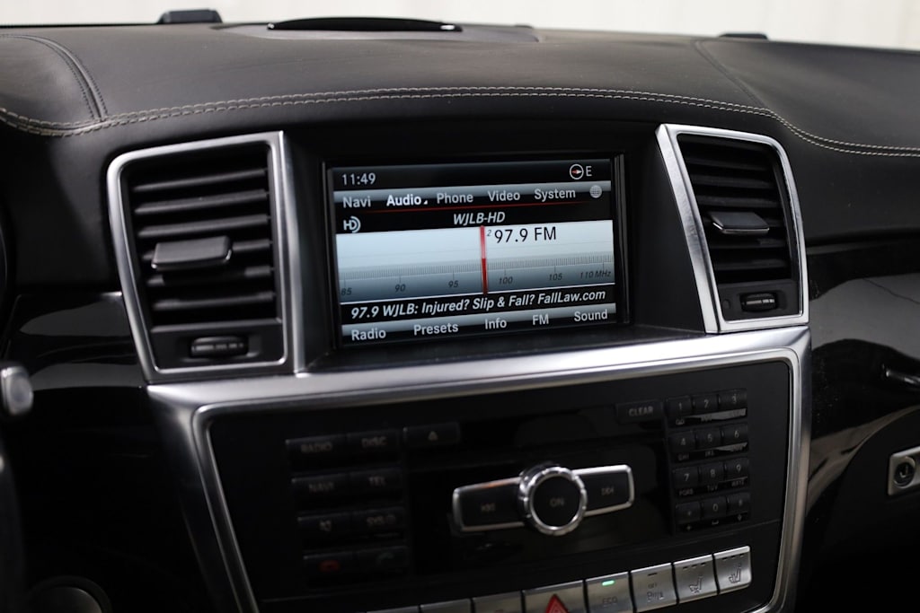 Thumbnail: 2015 Mercedes-Benz GL-Class - 16