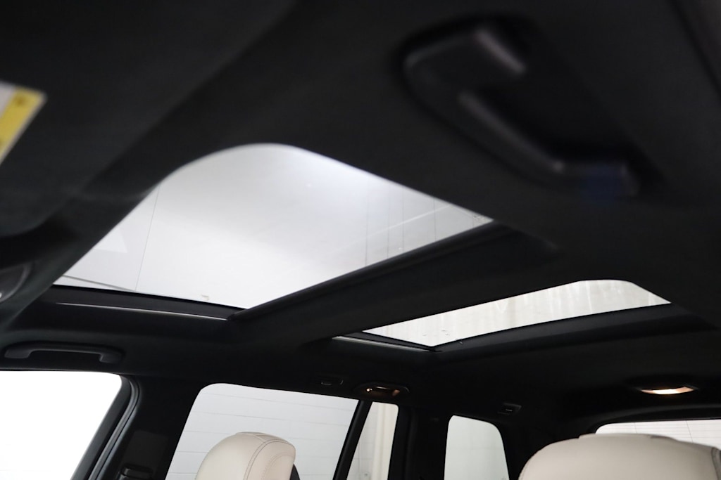 Thumbnail: 2015 Mercedes-Benz GL-Class - 27