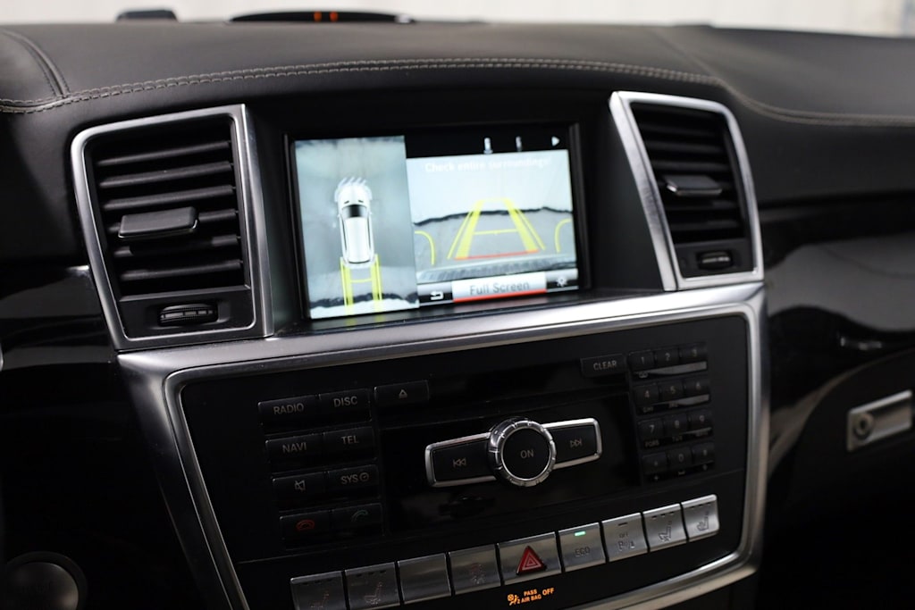 Thumbnail: 2015 Mercedes-Benz GL-Class - 35