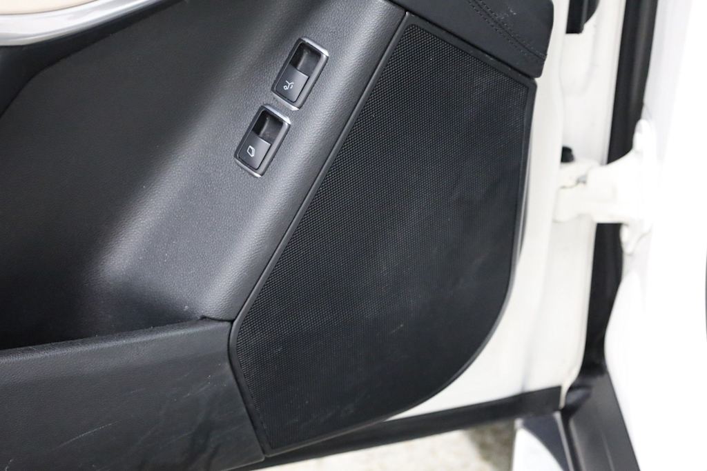 Thumbnail: 2015 Mercedes-Benz GL-Class - 12