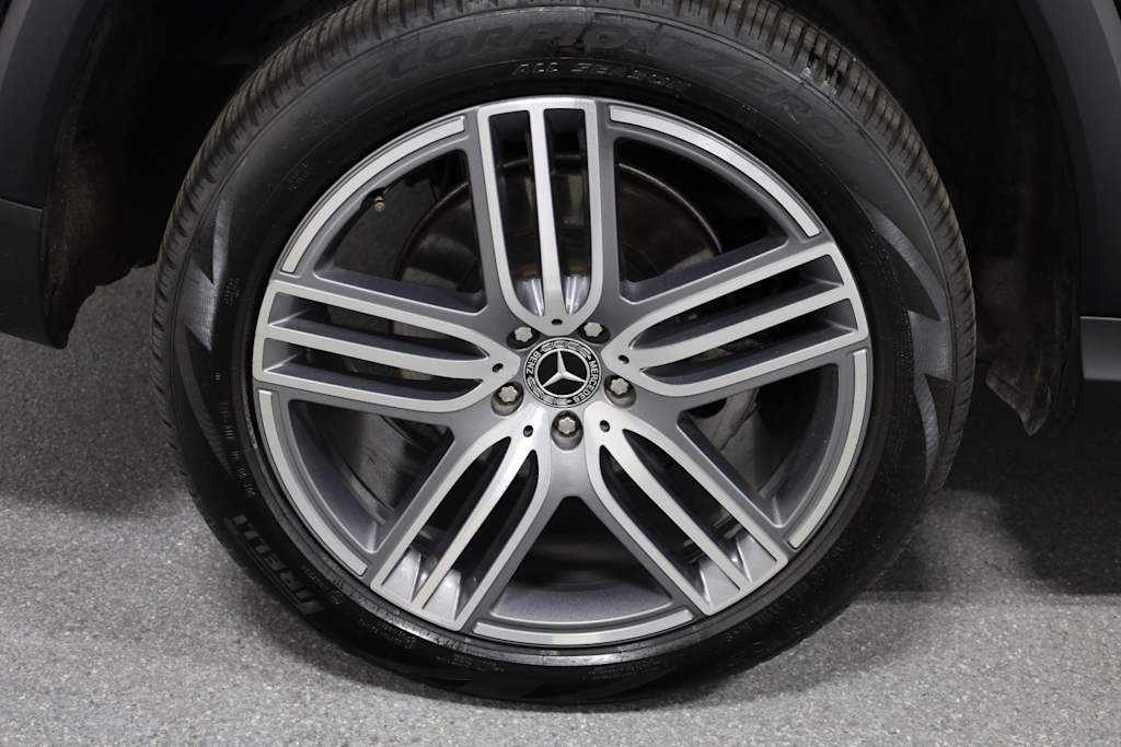 Thumbnail: 2022 Mercedes-Benz GLS - 36