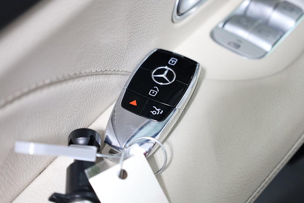 Thumbnail: 2022 Mercedes-Benz GLS - 39