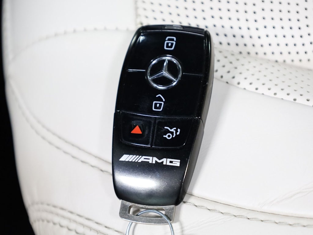 Thumbnail: 2021 Mercedes-Benz GLS - 17