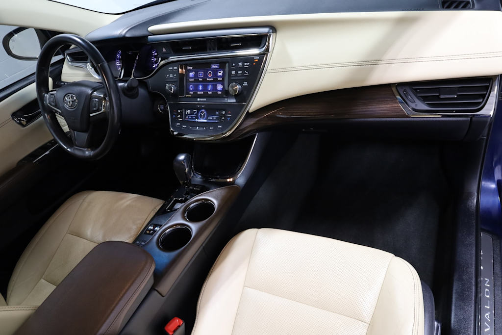 2013 Toyota Avalon Limited 2