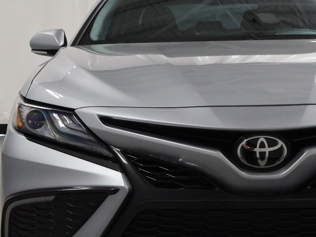 Thumbnail: 2022 Toyota Camry - 26