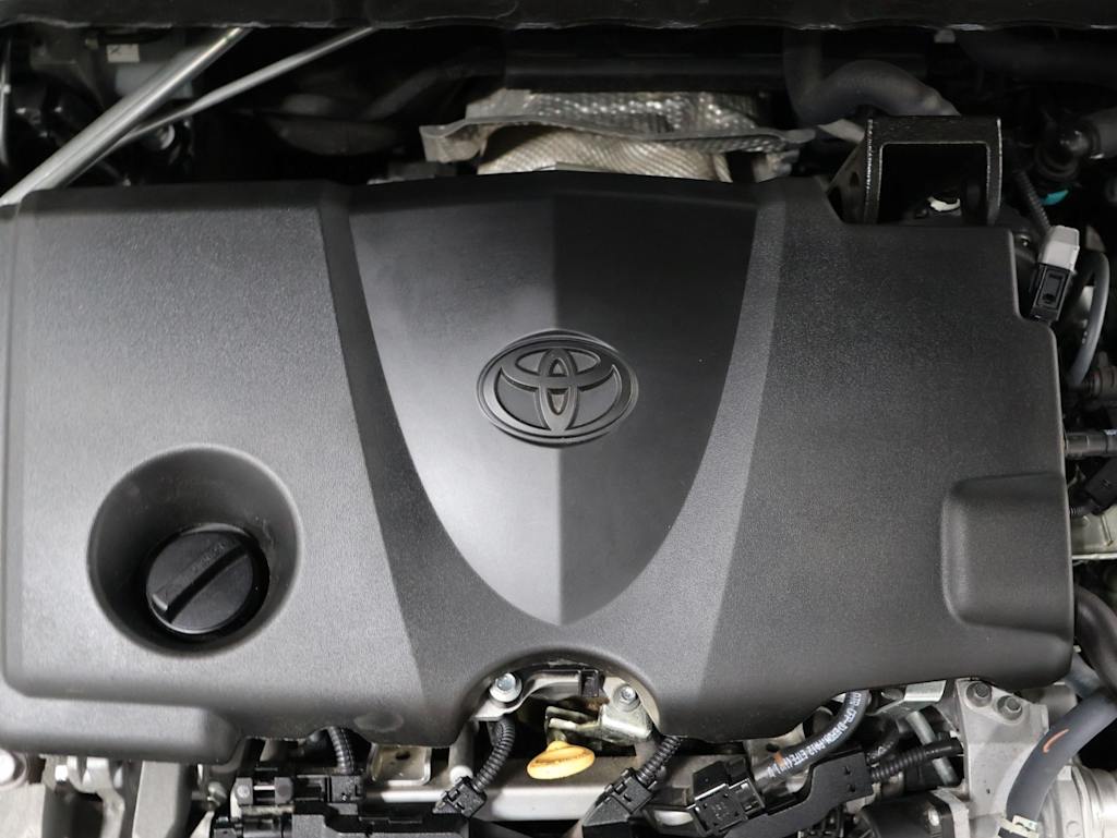 Thumbnail: 2022 Toyota Camry - 9