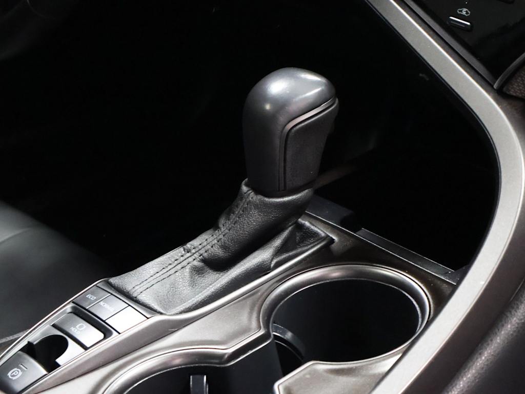 Thumbnail: 2022 Toyota Camry - 29