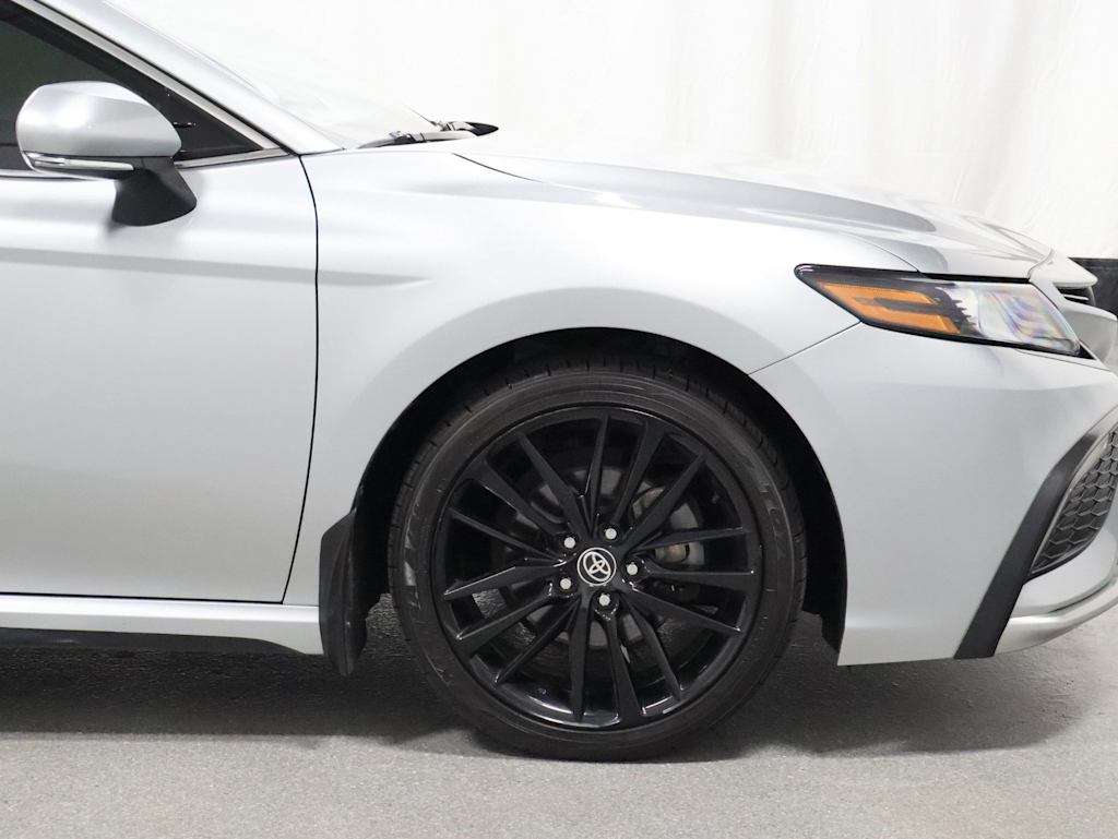 Thumbnail: 2022 Toyota Camry - 8