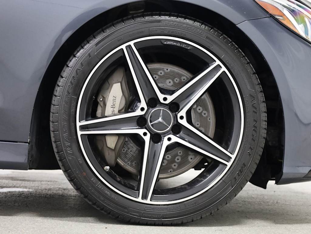 Thumbnail: 2016 Mercedes-Benz C-Class - 24