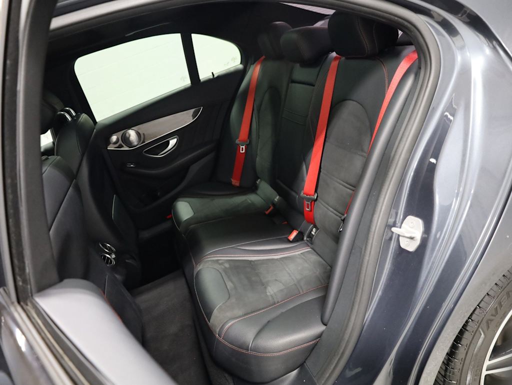 Thumbnail: 2016 Mercedes-Benz C-Class - 13