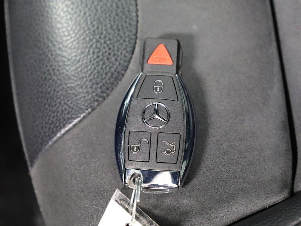 Thumbnail: 2016 Mercedes-Benz C-Class - 20