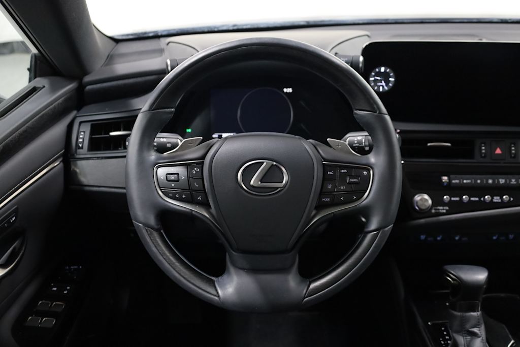 Thumbnail: 2023 Lexus ES - 14