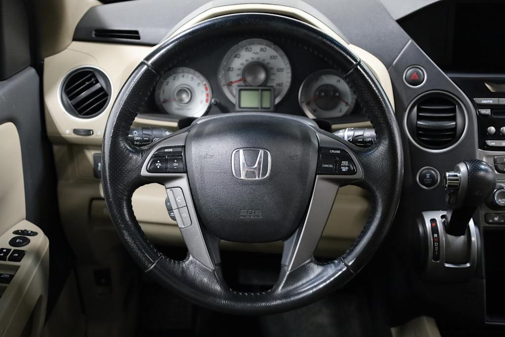Thumbnail: 2013 Honda Pilot - 14