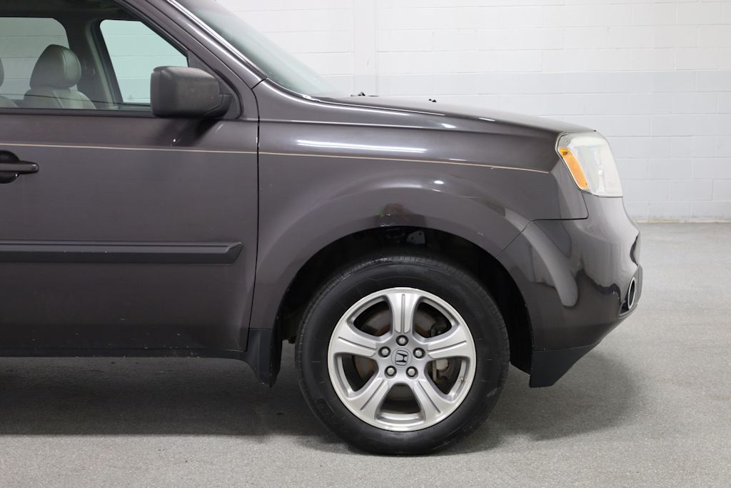 Thumbnail: 2013 Honda Pilot - 8