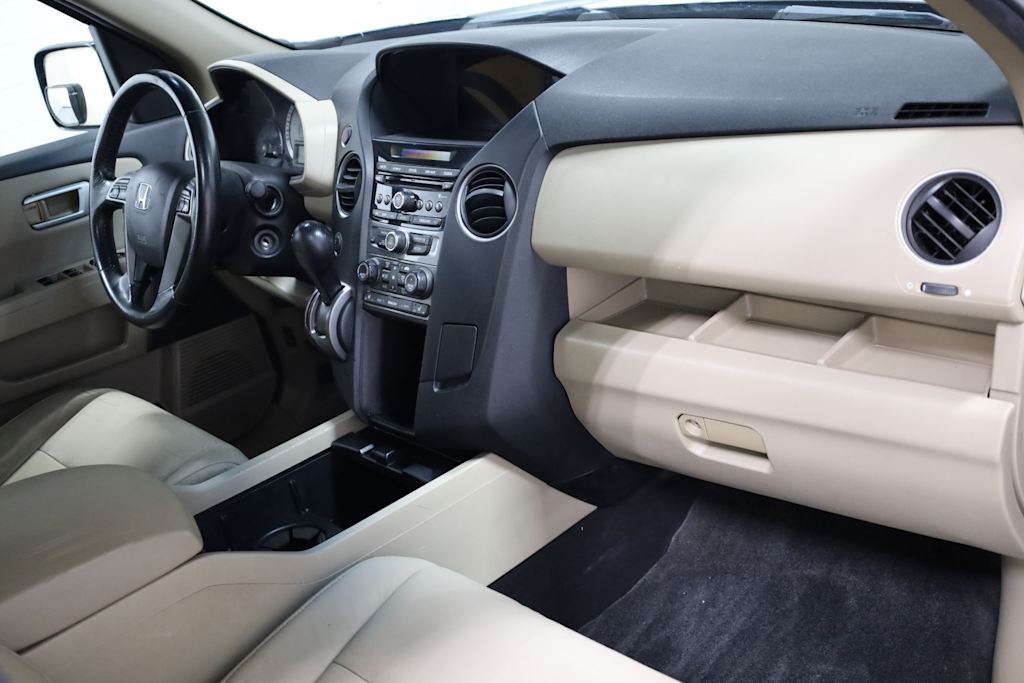 Thumbnail: 2013 Honda Pilot - 10