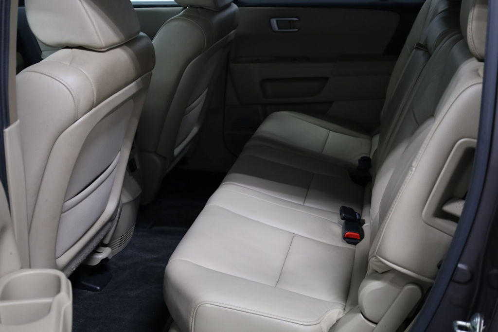 Thumbnail: 2013 Honda Pilot - 13
