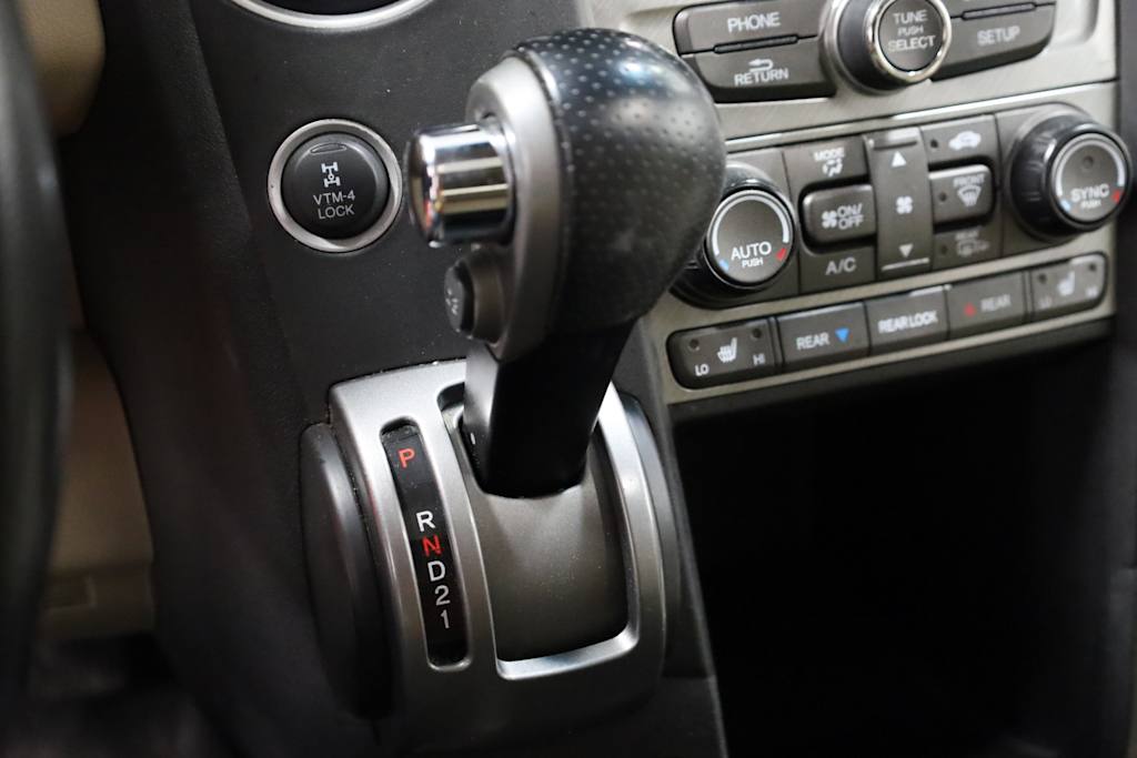 Thumbnail: 2013 Honda Pilot - 17