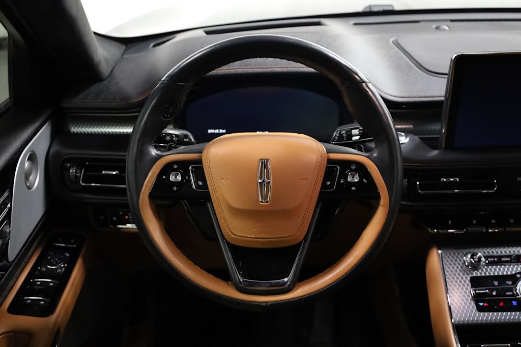 2023 Lincoln Aviator Black Label 14