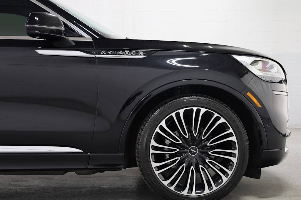 2023 Lincoln Aviator Black Label 8